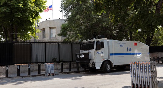 Đại sứ quán Mỹ ở thủ đô Ankara. Ảnh: AP