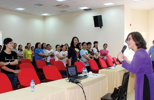 
Chuyên gia chia sẻ với CNVC-LĐ về việc giúp con hoàn thiện kỹ năng xã hội
