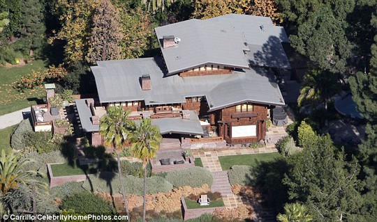 Những biệt thự triệu đô của cặp đôi Angelina Jolie - Brad Pitt từng sống