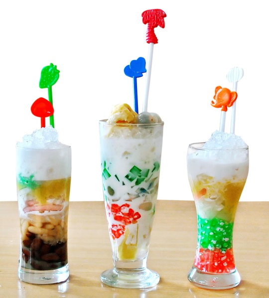 
Chè Thái biến tấu đủ loại, đủ màu sắc ở Sài Gòn
