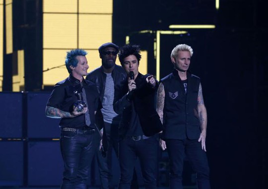 Green Day nhận giải thưởng