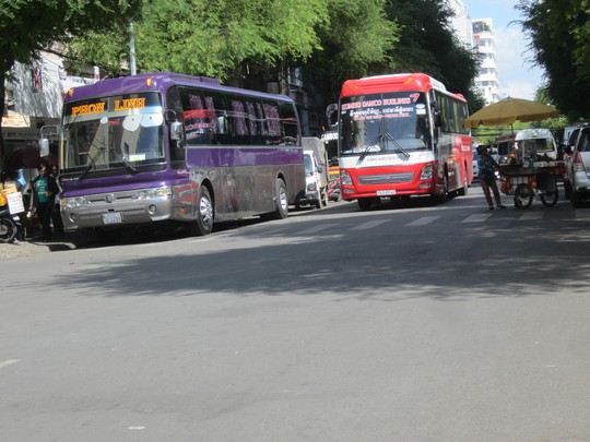 
Các loại xe khách trên 25 chỗ ngồi bị cấm lưu thông trên 3 tuyến đường là Lê Hồng Phong, Trần Nhân Tôn và Vĩnh Viễn
