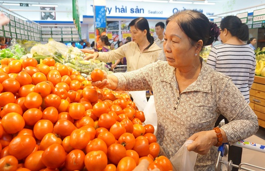 Co.opmart Thốt Nốt giảm giá đến 50% cho hàng ngàn mặt hàng nhu yếu phẩm