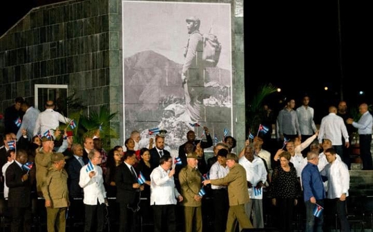 Fidel Castro không muốn được tạc tượng, vinh danh bằng tên đường, công trình kiến trúc, công viên