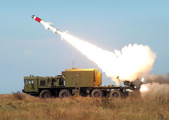 Báo chí Nga đưa tin tổ hợp tên lửa Bastion đã được triển khai ở Kaliningrad Ảnh: ASPNOVA.RU