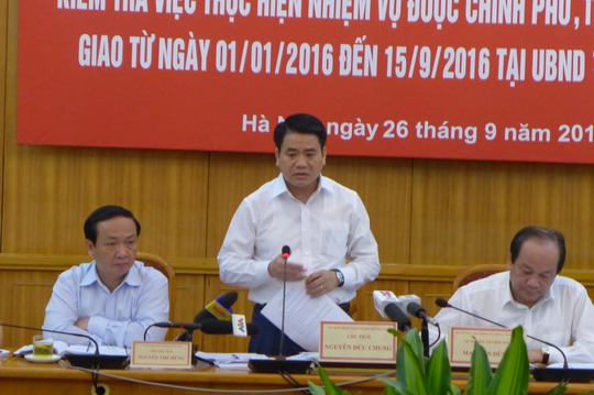 
Chủ tịch UBND TP Hà Nội Nguyễn Đức Chung cho biết năm 2016 đã tiết kiệm được 708 tỉ đồng tiền cắt cỏ
