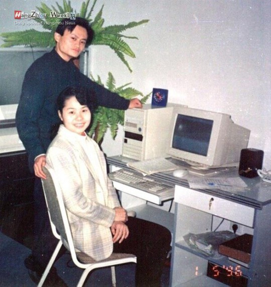 
Vợ chồng tỷ phú Jack Ma những ngày đầu khởi nghiệp.
