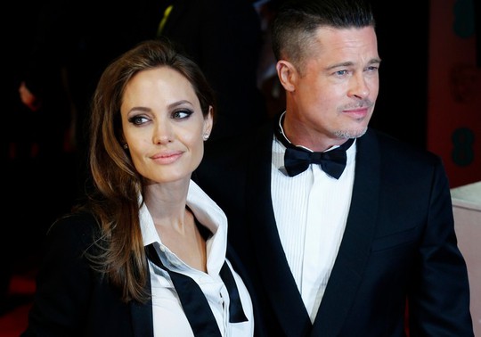 Angelina tổ chức cho Brad Pitt gặp con