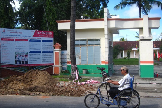 
Trường ĐH Phan Chu Trinh phải trả mặt bằng trước ngày 1-12

