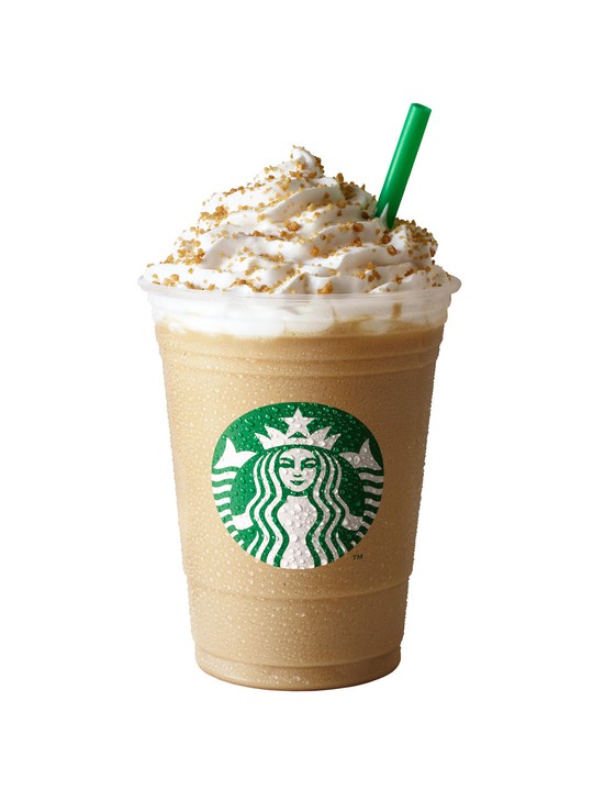 Toffee Nut Crunch Latte với lớp topping giòn rụm hoàn toàn mới, bên trên được phủ một lớp kem đánh