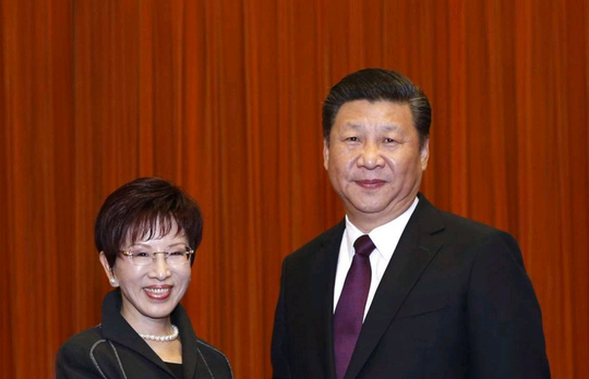 
Chủ tịch Tập Cận Bình và bà Hung Hsiu-chu. Ảnh: SCMP
