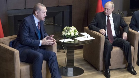 Tổng thống Thổ Nhĩ Kỳ: Nga, Mỹ nên rút quân khỏi Syria - Ảnh 1.