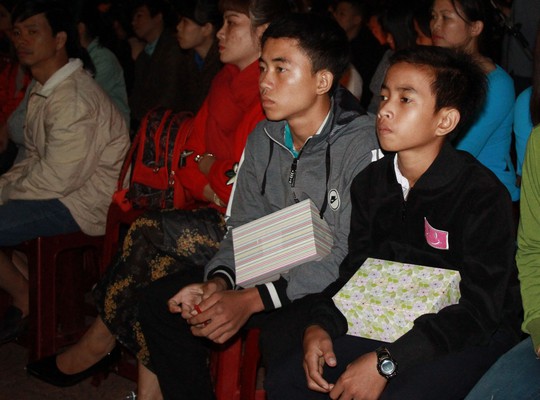 Rơi nước mắt nghe học sinh lớp 7 chia sẻ nỗi đau tai nạn giao thông - Ảnh 2. Rơi nước mắt nghe học sinh lớp 7 chia sẻ nỗi đau tai nạn giao thông - Ảnh 2.