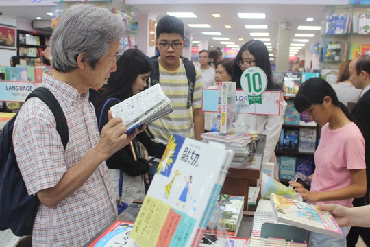 Tuần lễ triển lãm sách Nhật Bản tại TP HCM - Ảnh 1.