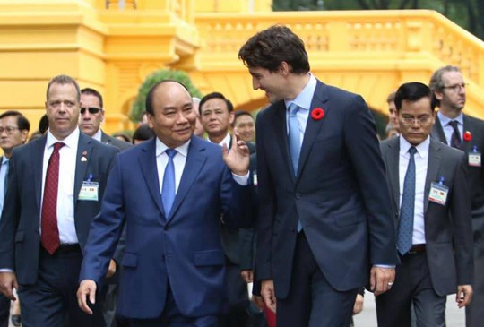 Cận cảnh lễ đón Thủ tướng Canada Justin Trudeau ở Phủ Chủ tịch - Ảnh 7.