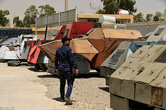Iraq: Tham quan “nghĩa địa” xe đánh bom tự sát của IS - Ảnh 7.