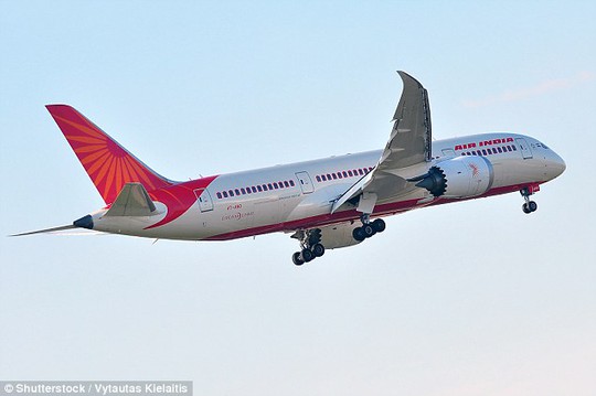 
Hãng hàng không Ấn Độ Air India công bố kế hoạch thiết lập hàng ghế dành riêng cho nữ giới. Ảnh: Shutterstock
