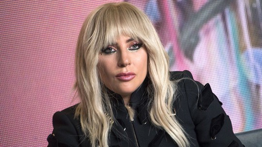 Lady Gaga vật lộn với tình trạng sức khỏe mỗi ngày - Ảnh 1.