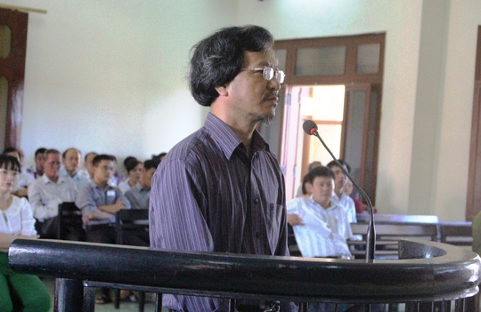 Phú Yên: Sếp cũ làm trái, gần hết sở ra tòa - Ảnh 2. Phú Yên: Sếp cũ làm trái, gần hết sở ra tòa - Ảnh 2.
