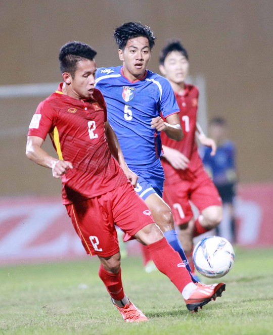 Hồng Duy cần được trao thêm cơ hội rèn giũa ở tuyển Việt Nam vì tiền vệ HAGL hứa hẹn sẽ là nhân tố nòng cốt ở U23 Việt Nam tại SEA Games 2017