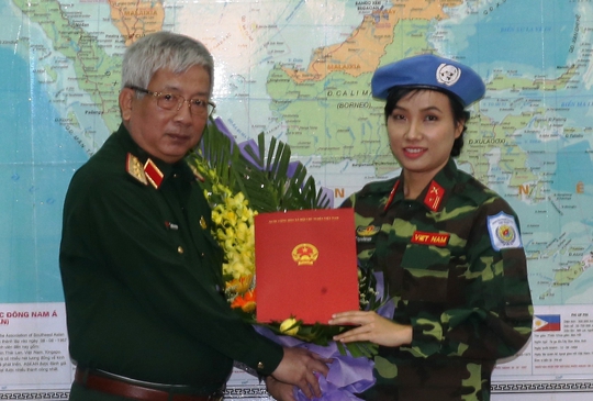 Nữ sĩ quan Việt Nam đầu tiên đi gìn giữ hòa bình Liên Hợp Quốc - Ảnh 1.