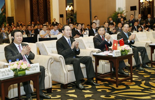 Việt Nam ủng hộ kết nối kinh tế - Ảnh 1.
