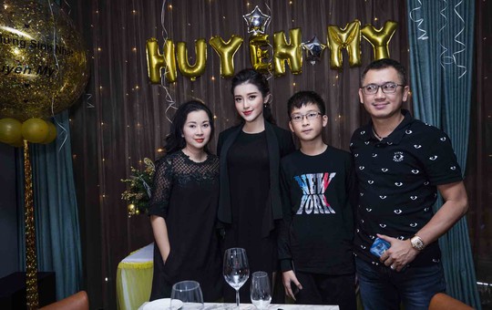 Huyền My được hoa hậu các nước gửi lời chúc mừng sinh nhật - Ảnh 5.