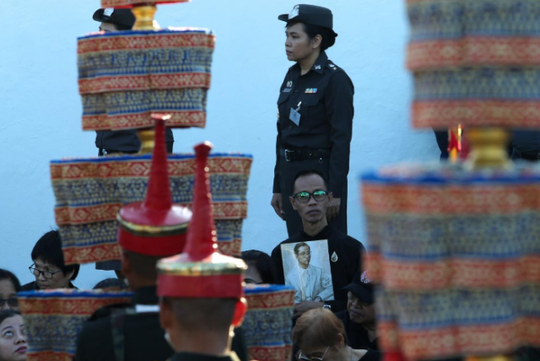Thái Lan bắt đầu tang lễ Quốc vương Bhumibol Adulyadej - Ảnh 8.