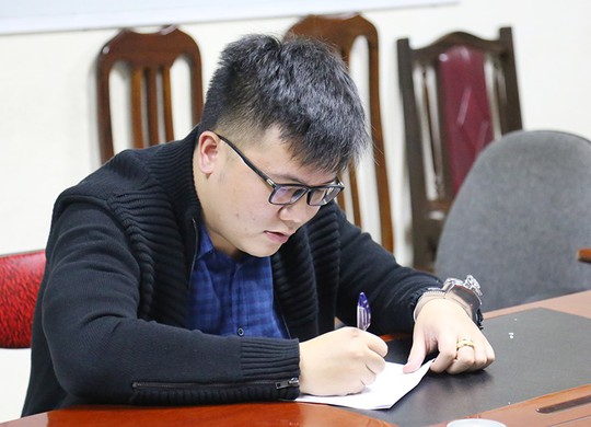 Bắt 3 đối tượng giả danh công an làm luật - Ảnh 3. Bắt 3 đối tượng giả danh công an làm luật - Ảnh 3.