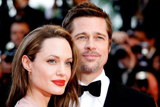 
Brad và Angelina chìm vào cuộc chiến pháp lý
