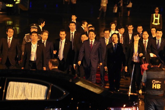 APEC 2017: Thủ tướng Nhật đến Đà Nẵng lúc 21 giờ - Ảnh 13.