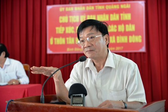 
Thay mặt tỉnh Quảng Ngãi, ông Trần Ngọc Căng, Chủ tịch UBND tỉnh Quảng Ngãi, đã gửi lời xin lỗi đến người dân. Ảnh: Tử Trực
