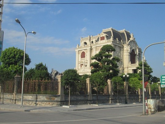 
Tòa lâu đài được xếp vào hàng xa xỉ bậc nhất Việt Nam
