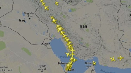 Máy bay Qatar bị cấm cửa, hàng không thế giới ra sao? - Ảnh 2.