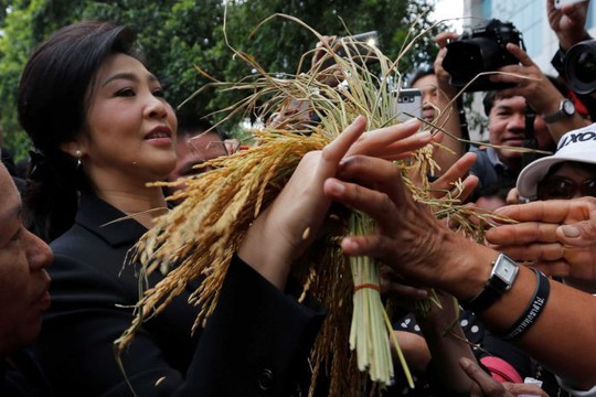 Tiết lộ mới nhất về bà Yingluck từ người nhà Đảng Pheu Thai - Ảnh 2.