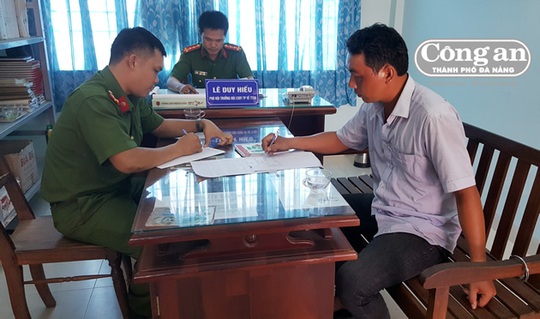 Nguyên cán bộ ngân hàng đi cướp giật!  - Ảnh 1.