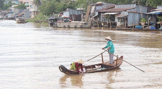 Xa xăm phận má hồng trên bến Ô Môi - Ảnh 2.