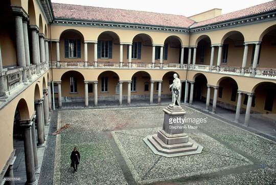 Kiến trúc độc đáo của trường đại học hơn 900 năm tuổi - Ảnh 6.