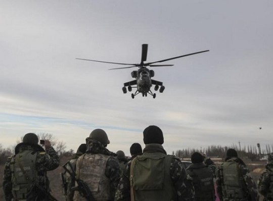 Ukraine bắt 2 lính Nga đi lạc - Ảnh 1.