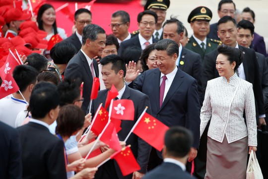 Chủ tịch Trung Quốc đến Hồng Kông - Ảnh 1.