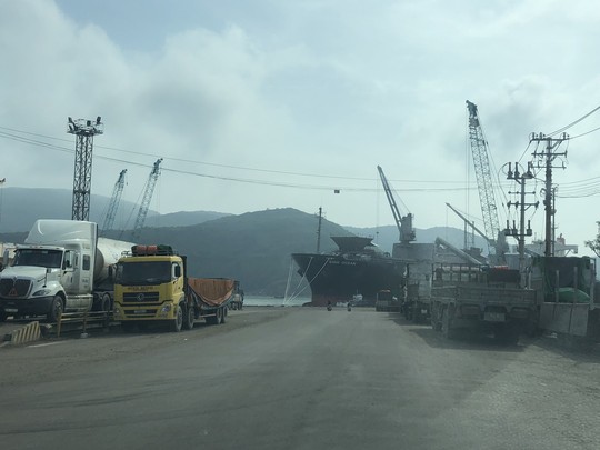 Chủ tịch cảng Quy Nhơn ra văn bản “trấn an” cán bộ, nhân viên - Ảnh 1. Chủ tịch cảng Quy Nhơn ra văn bản “trấn an” cán bộ, nhân viên - Ảnh 1.