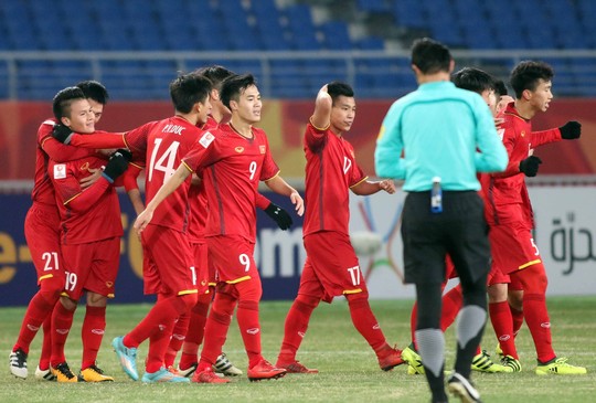 U23 Việt Nam nhận cú đúp danh hiệu tại VCK U23 châu Á - Ảnh 1.