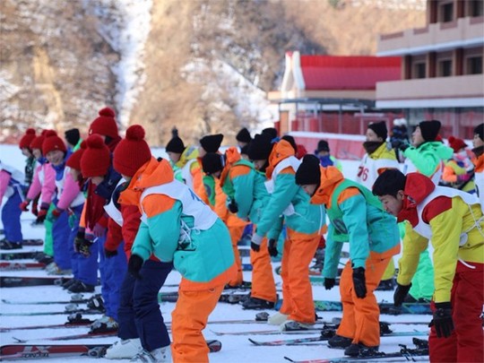 Bất ngờ với sự hiện đại của Khu trượt tuyết Triều Tiên - Ảnh 1.