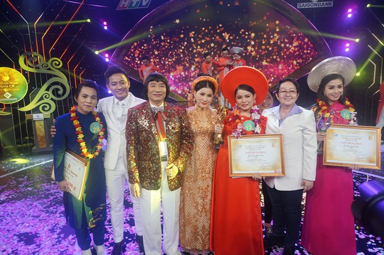 Lâm Thị Kim Cương đoạt giải Chuông vàng vọng cổ 2018, nhận 130 triệu đồng - Ảnh 4.