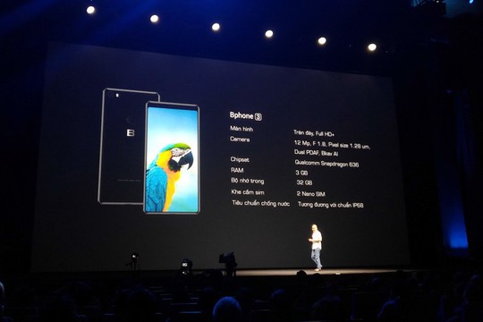 Ra mắt Bphone 3 có thiết kế tràn đáy và chống nước, giá từ 6.990.000 đồng - Ảnh 1.