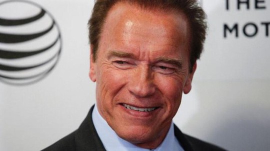 Kẻ hủy diệt Arnold hối tiếc xin lỗi vì suồng sã phụ nữ - Ảnh 1.