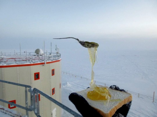 Hiện tượng gì xảy ra khi nấu ăn ở Nam Cực? - Ảnh 2.