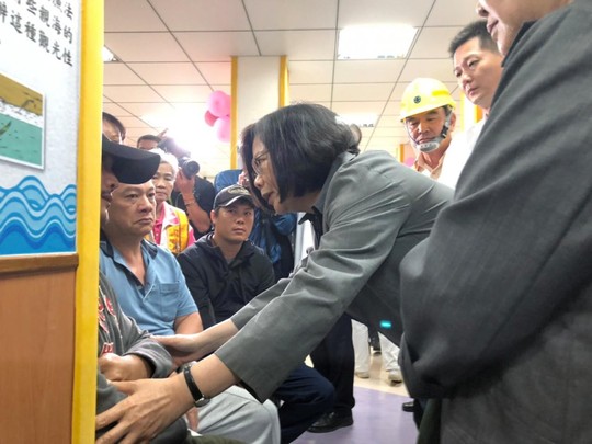 Tai nạn đường sắt ở Đài Loan: Ám ảnh cảnh tượng gần toa số 6 - Ảnh 3.
