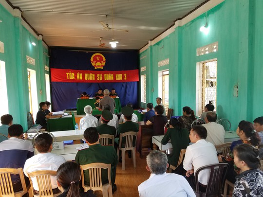 Cuu su doan truong cau ket xe thit dat quoc phong ra toa an quan su