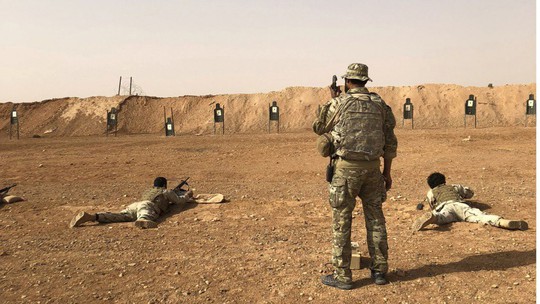 Bên trong căn cứ giúp Mỹ chống IS, “trấn” Iran - Ảnh 4.
